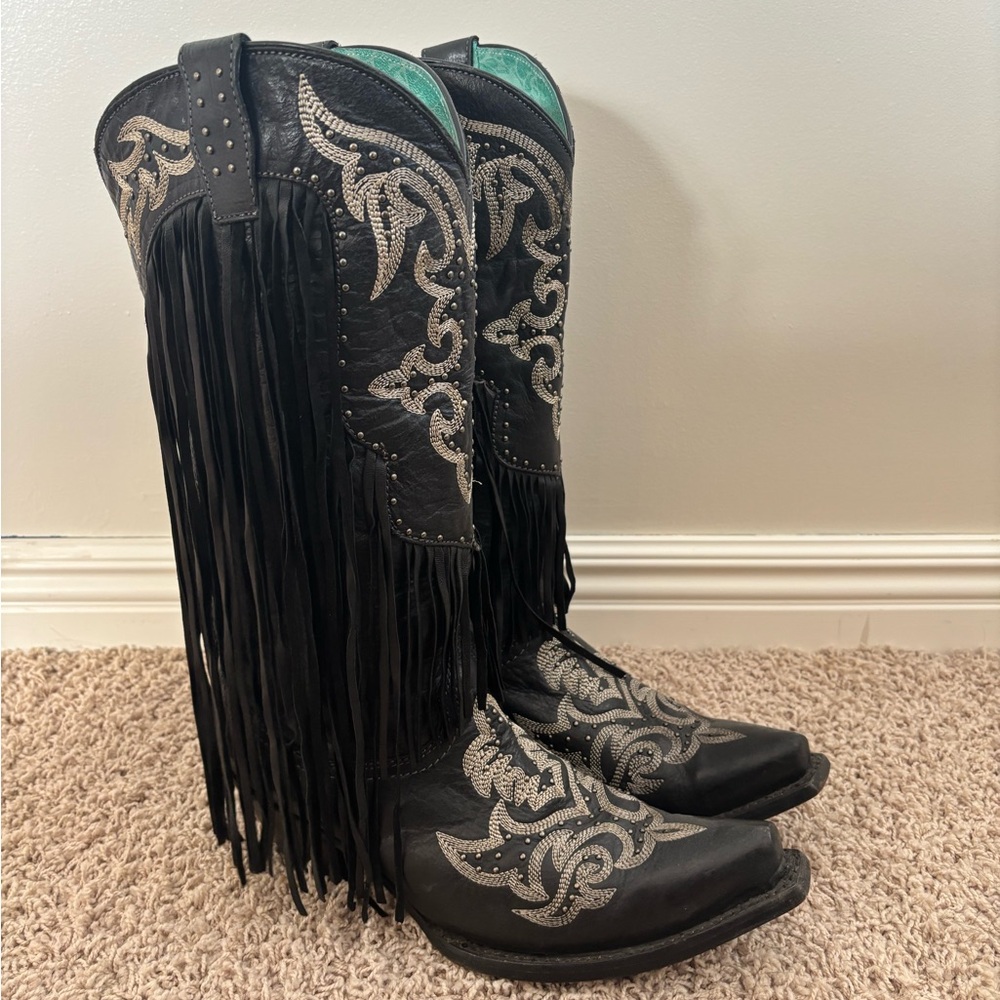 Corral women’s fringe western boots